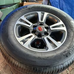 JUGO DE RRINES PARA TROCAS TOYOTA TACOMA 4R SECOYA TUNDRA YANTAS BUENAS Medida 17