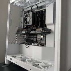 Custom Gaming PC, Ryzen 7 5800XT / RX 6700 10GB / 32GB 3600