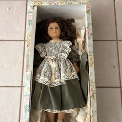 Porcelain Feba Doll (Agatha)