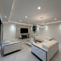 Luxurious Italian Leather Couch Set - Like New!