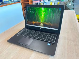 HP ZBOOK 15.6” Core i7-6500U 2.50Ghz 8GB 256GB SSD AMD FirePro 2GB Graphics