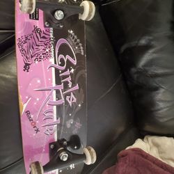 Razorx Girls Rule Skateboard 