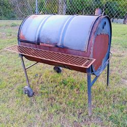 🪵🔥🍗 Barbecue Pit Barrel Grill! 🪵🔥🥩