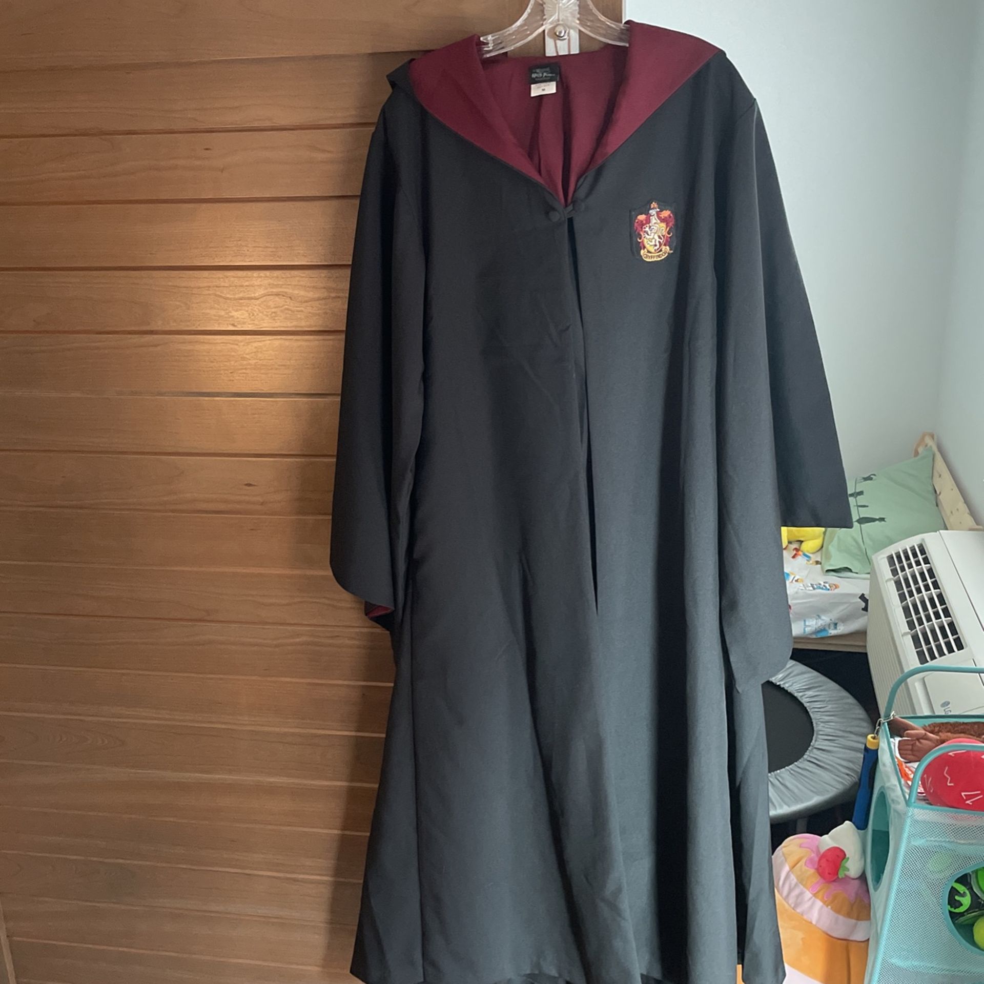 Harry Potter Gryffindor Robes (wizard of World Of Harry Potter)