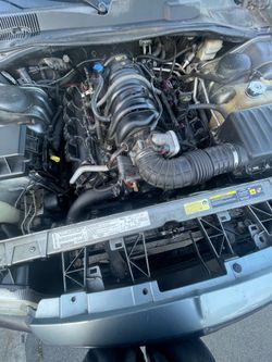 06 5.7 hemi engine partout
