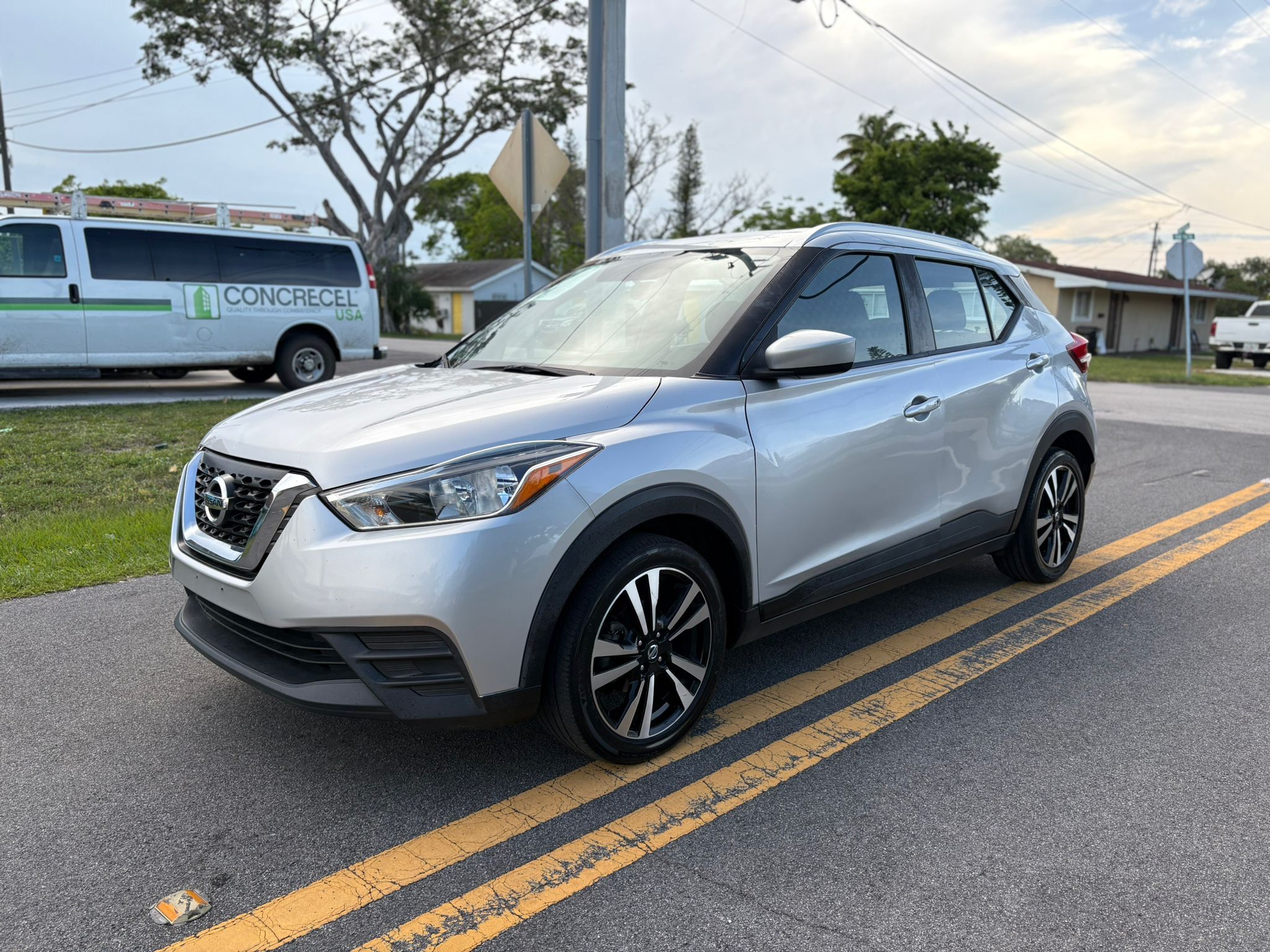 2019 Nissan Kicks