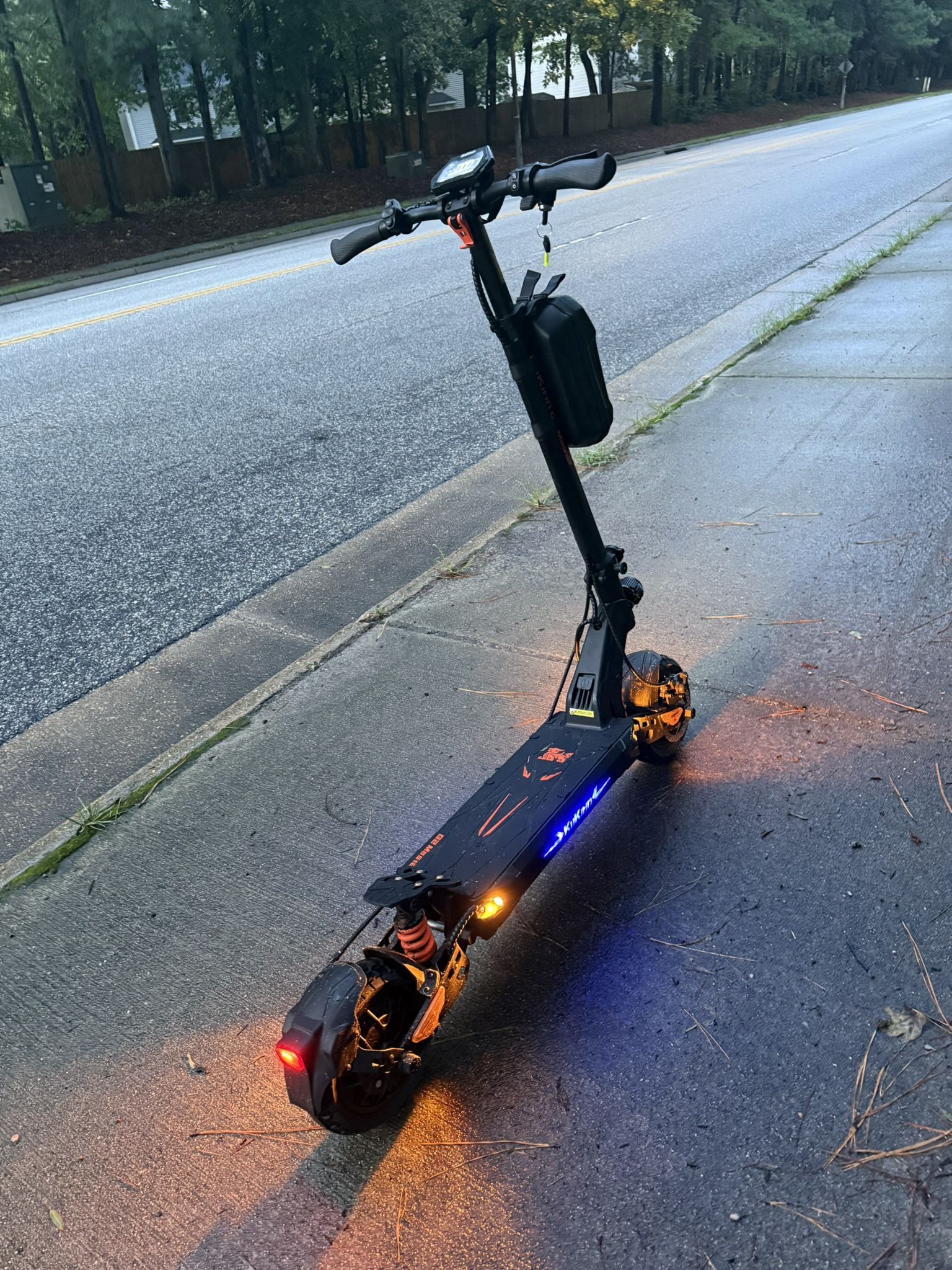 Electric Scooter, Kurkin G2 Master READ DESCRIPTION