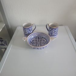 Judging De 2 Tazas Y Bow En Buen Estado, Solo Se Uso De Adorno, From Italy