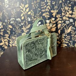 Mexican Crafts Leather Purse 