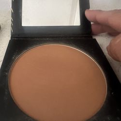 NIB Morphe Glamabronze Face and Body Bronzer 