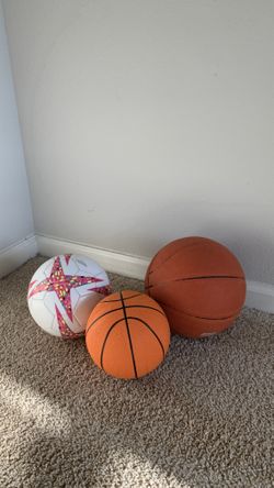 Set of 3 Sports Balls - 2 Basketballs and 1 Soccer Ball