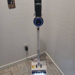 Dyson V7 Motorhead Pink Black Cordless Vacuum Cleaner w/Charger