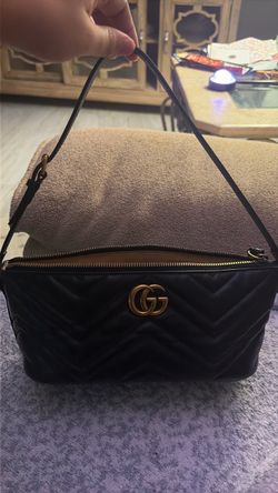 Authentic Gucci bag like new barely worn