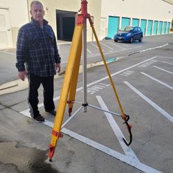 Seco 5321-17-org Heavy Duty Extra-Tall elevator tripod 