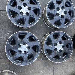 15” Toyota Camry, Sienna wheels 5x4.5
