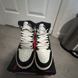 jordan 1 mochas size 8 used 