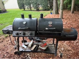 Char-broil Gas and Charcoal Grill with smoker  and side burner