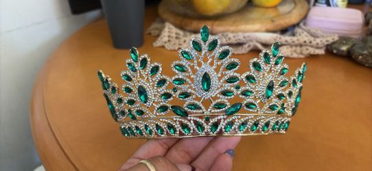 Gold Tiara Crown with Emerald Green Rhinestones