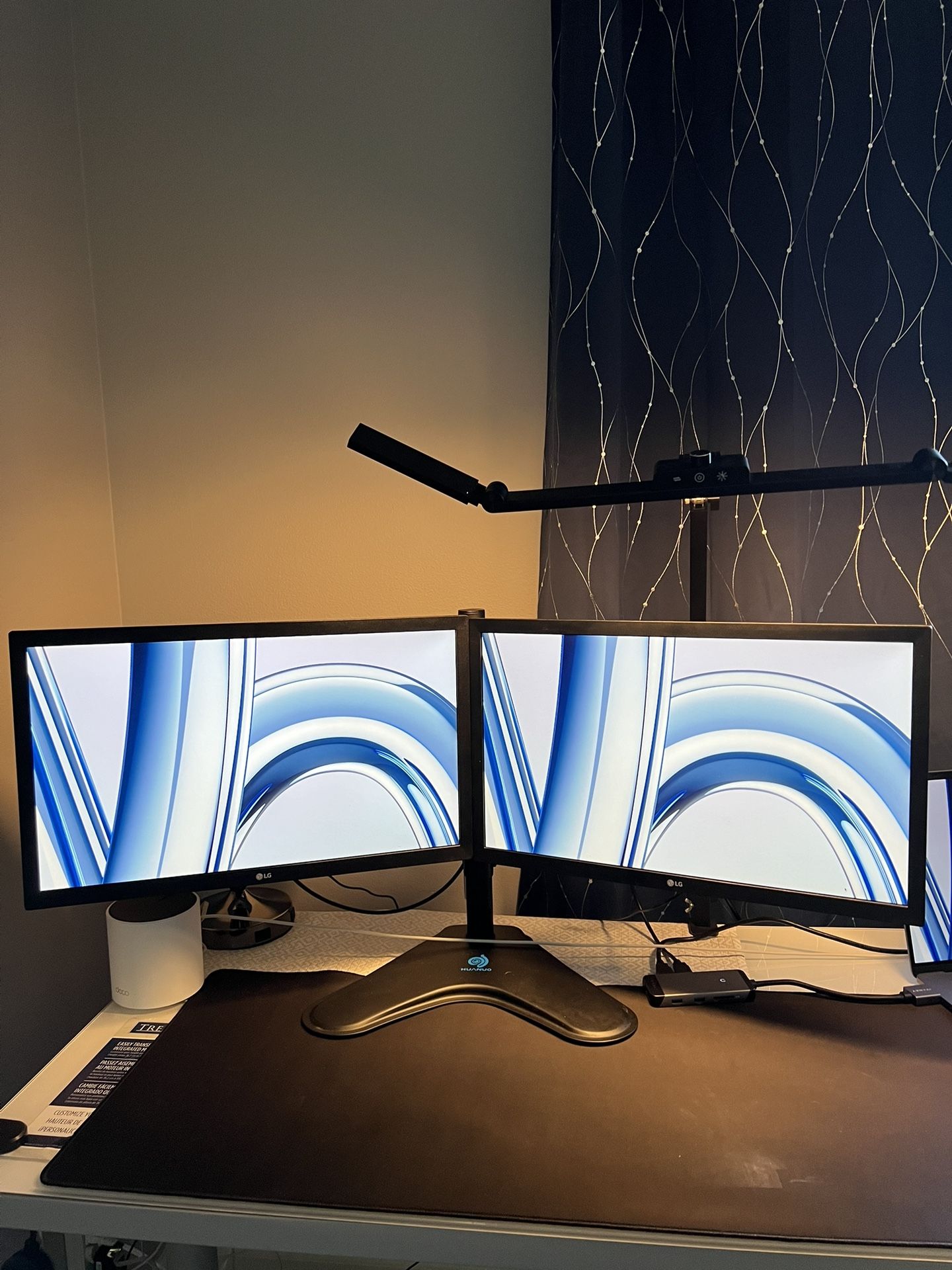 Two 22 Inch LG Monitors With Huanuo Dual Monitor stand