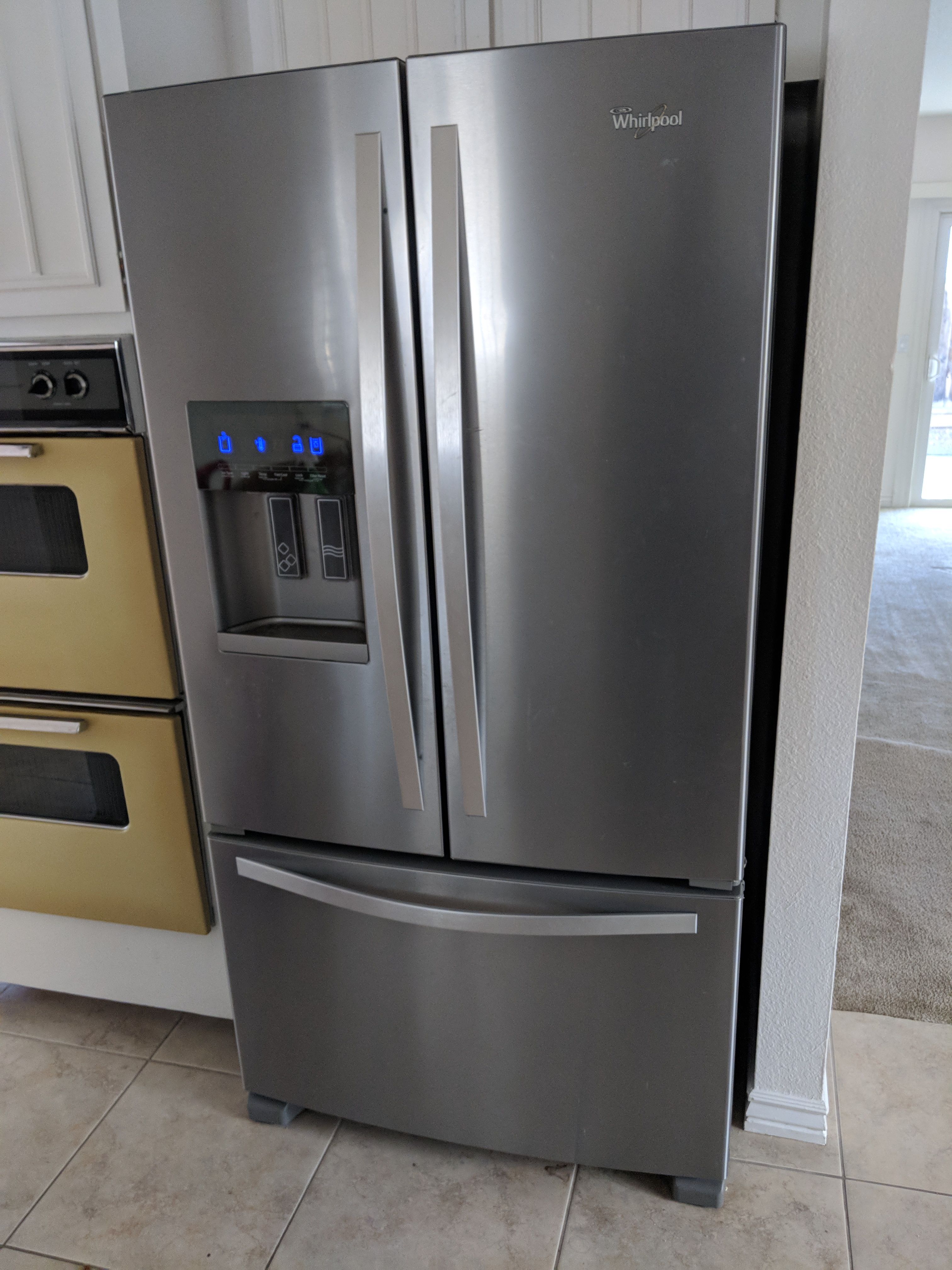 refrigerator sale under $900