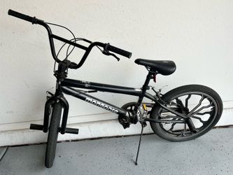 Mongoose Bike w/ Brand New Pump, Bench Press