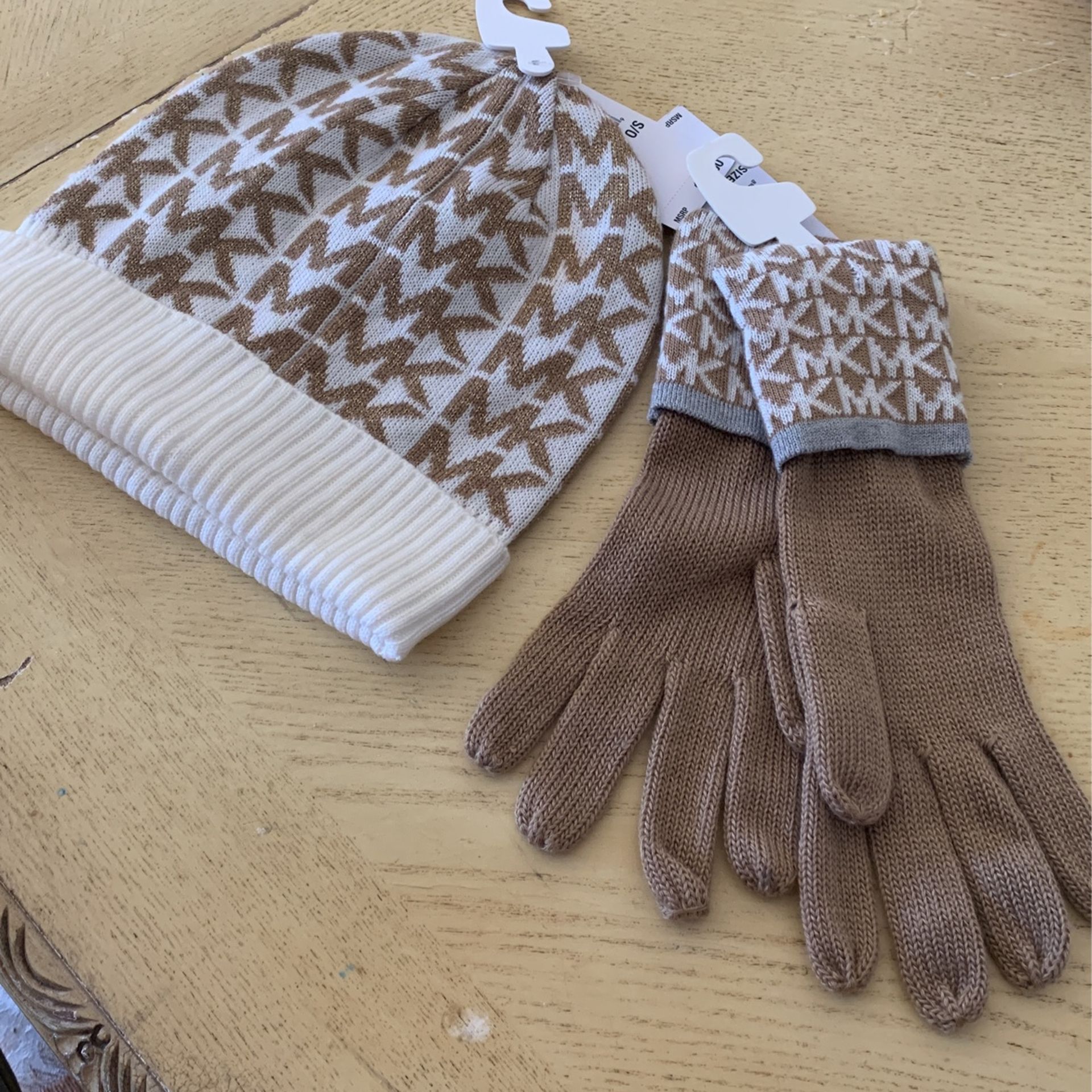 Set Of Michael Kors Beanie And Gloves