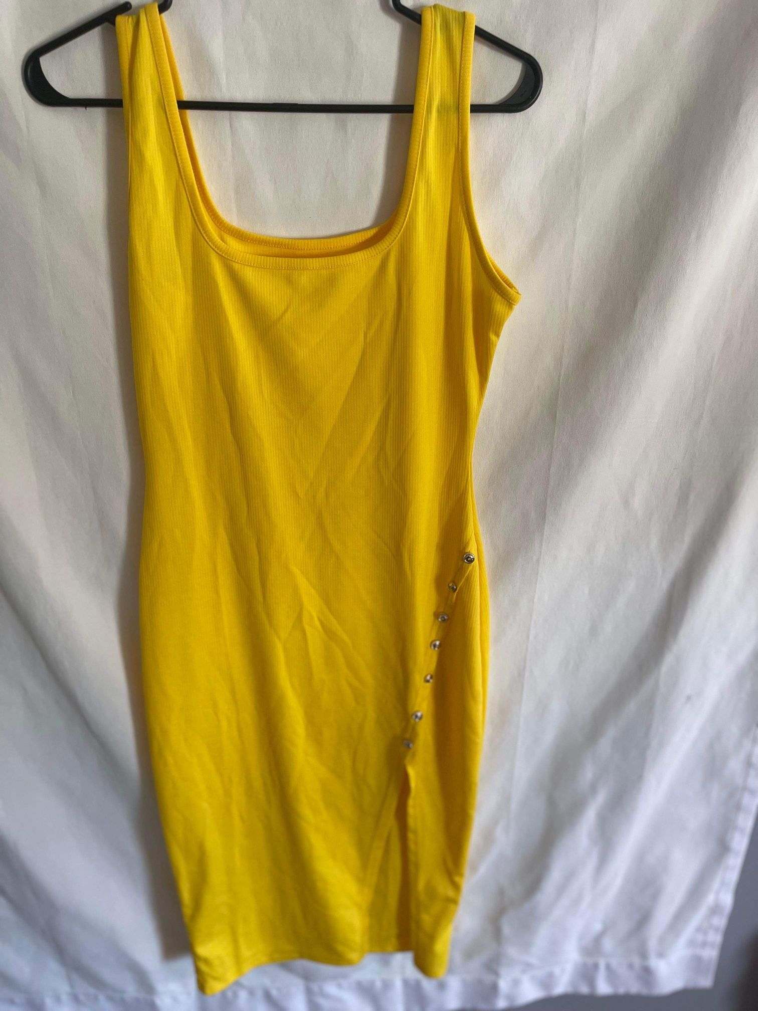 Yellow Form Fitting Dress