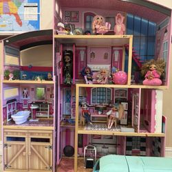 Doll House 