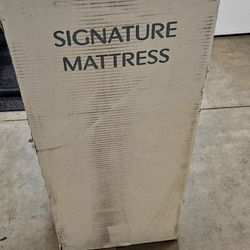 New Queen Mattress 