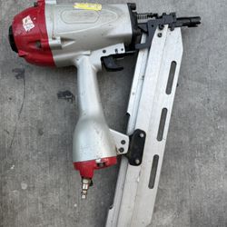 Nail gun