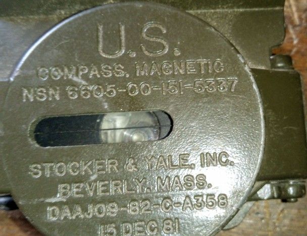 US Army Issue Radioactive Vietnam Airer Compass