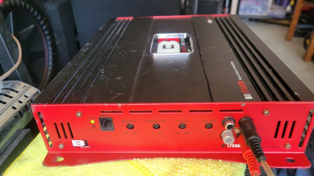 Amplifier 1750 Watts Bass Inferno