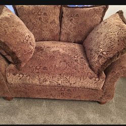 Big side chair excellent condition