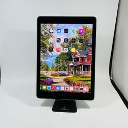 Apple iPad 5th Gen 9.7” 32GB Fully Functional