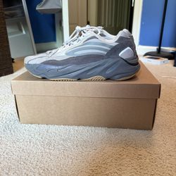 Used Yeezy 700 Tephra