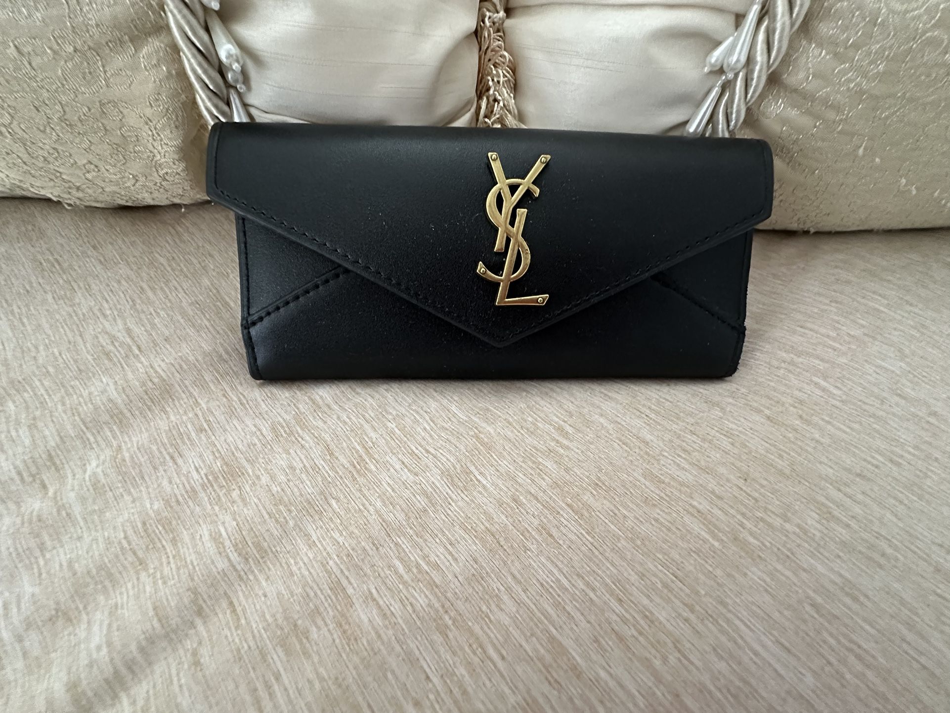 Designer Wallet
