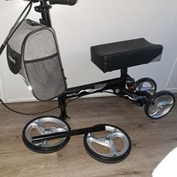 Knee Scooter Steerable Knee Walker Deluxe Medical Scooter for Foot Injuries 
