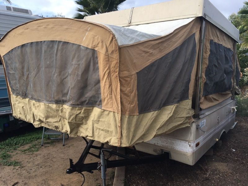 1981 COLEMAN SUN VALLEY POPUP CAMPER for Sale in Jamul, CA OfferUp