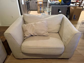 Free Couch Set 3rd floor pick up