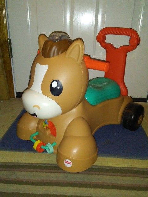 Vtech Ride On/Rocking Electronic Horse! Comes With Batteries!