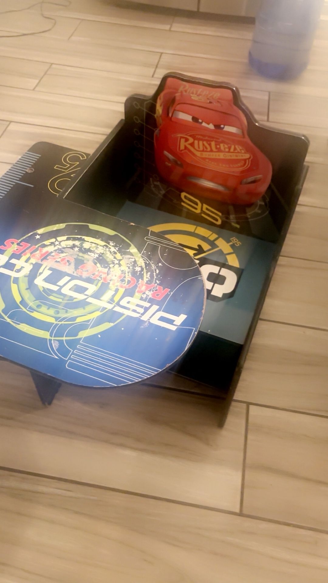 Lightning, Mcqueen Kids Chair/Desk