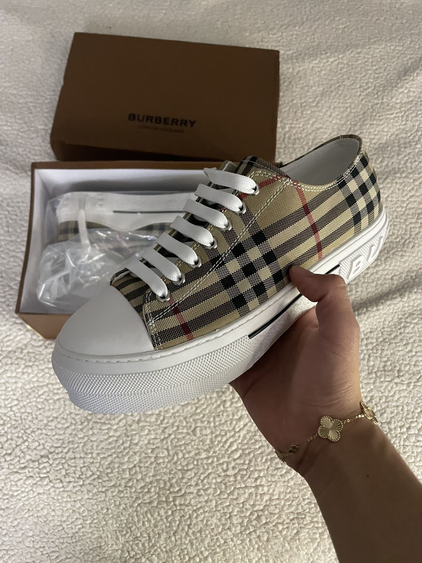 Burberry Shoes