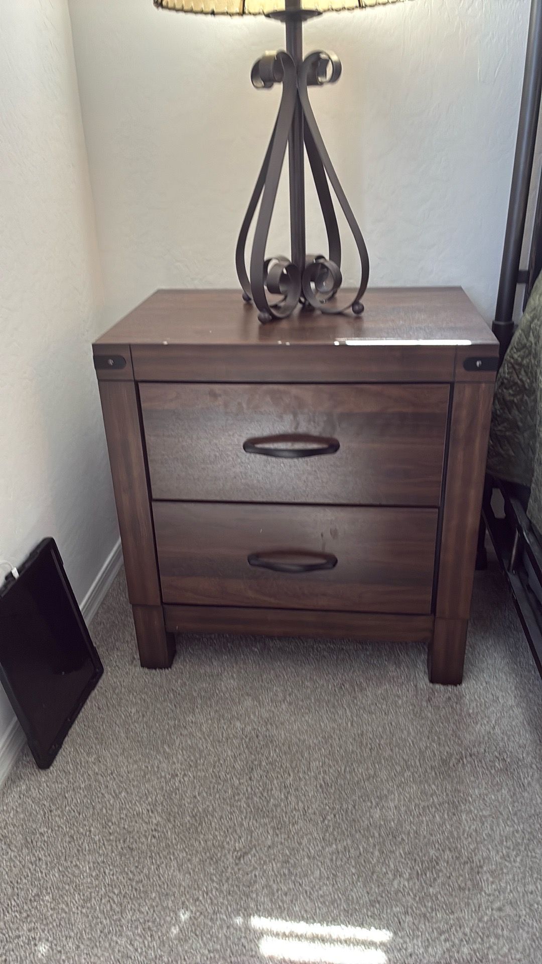 Night stand