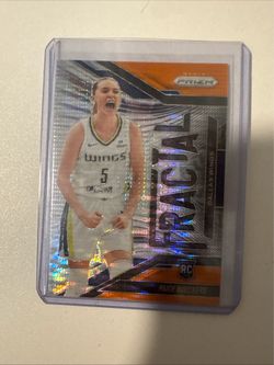 Paige Bueckers orange ice prizm rookie card 63/75