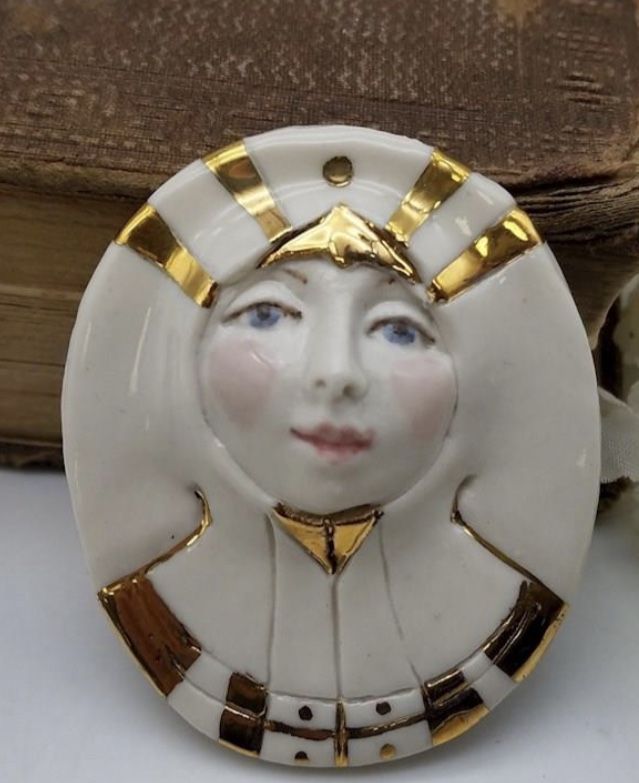 Unique Georgia Pottery Face Brooch