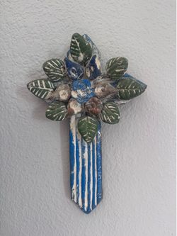 Cross with flowers