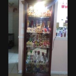Curio Cabinet (full Or Empty)