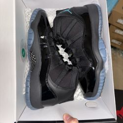 Size 5Y / 6.5 Womens - Air Jordan 11 Gamma Blue 2025
