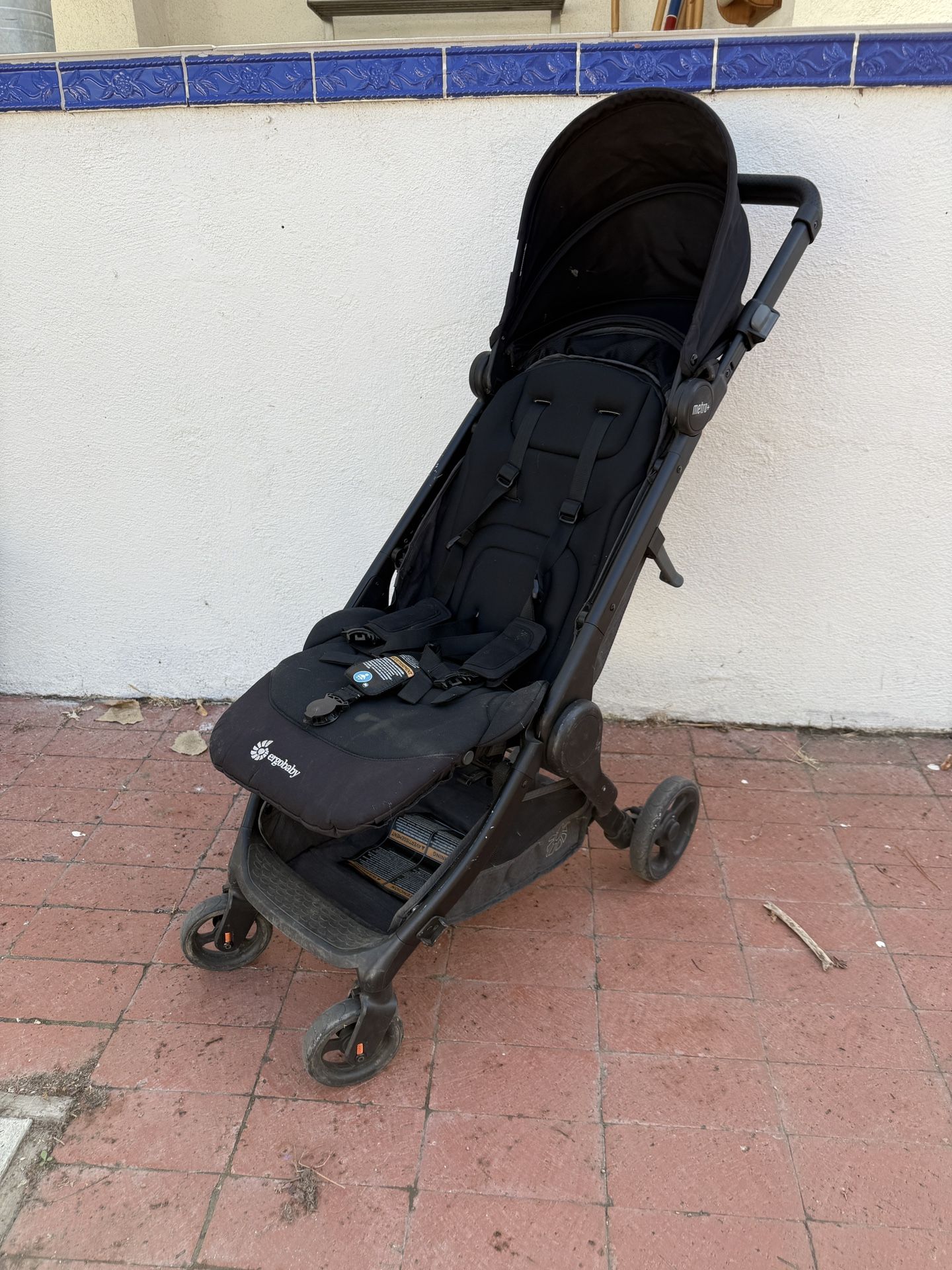 Ergobaby foldable stroller