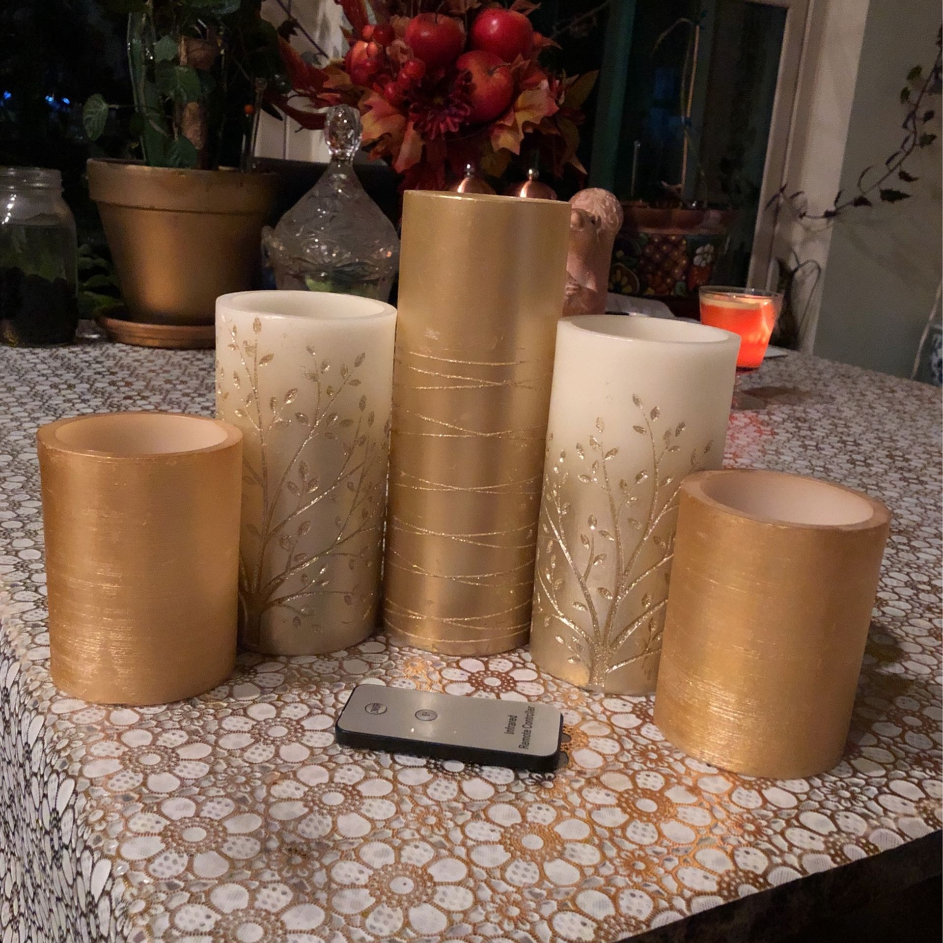 5 Beautiful Christmas Candles With Remote Control